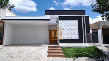house em Rua das Acerolas, Condomínio Terras do Vale - Caçapava - SP