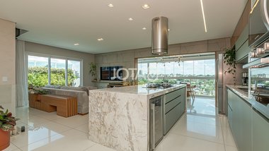 apartment em Rua Clemente Casimiro Puppi, Vila Izabel - Curitiba - PR