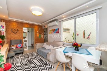 apartment em Rua Felipe de Oliveira, Petrópolis - Porto Alegre - RS