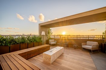 apartment em Avenida João Wallig, Passo da Areia - Porto Alegre - RS