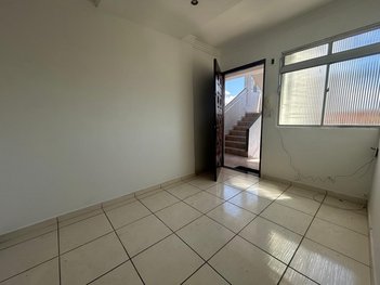 apartment em Rua Carlo Albacini, Conjunto Residencial José Bonifácio - São Paulo - SP