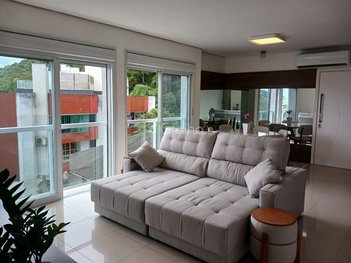 apartment em Rodovia Tertuliano Brito Xavier, Jurerê - Florianópolis - SC