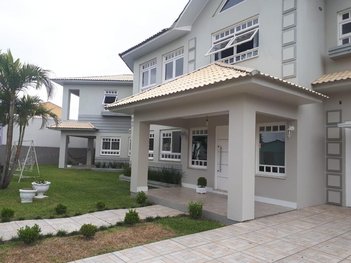 house em Rua Guilherme Hoff, Centro - Barra do Ribeiro - RS