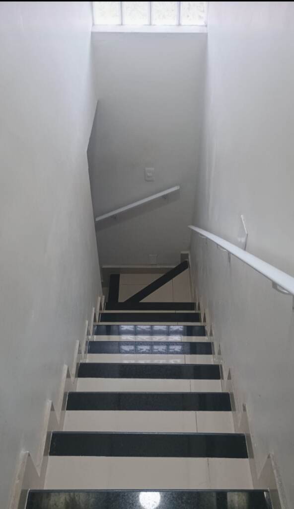 img2