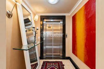 apartment em Rua Santo Inácio, Moinhos de Vento - Porto Alegre - RS