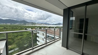 apartment em Haroldo Soares Glavan, Cacupé - Florianópolis - SC