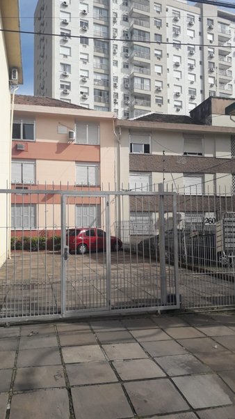Cômodo Condomínio