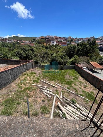land_lot em Rua Professora Elenice Latrônico do Lago, Santa Lúcia - Poços de Caldas - MG