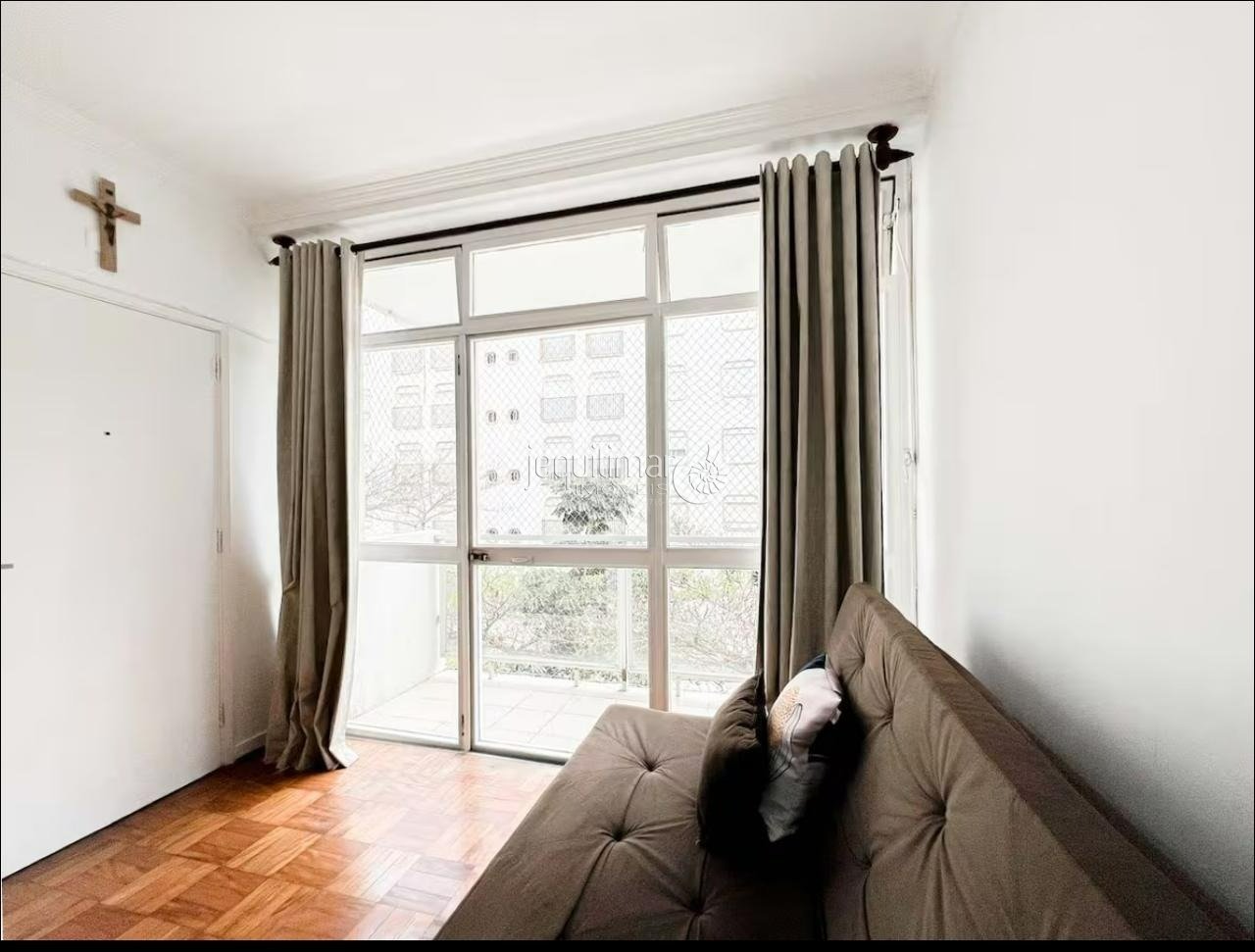 WhatsApp Image 2025-11-24 at 15.49