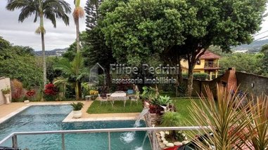 house em Rua Moacir Bastiani, Campo Novo - Porto Alegre - RS