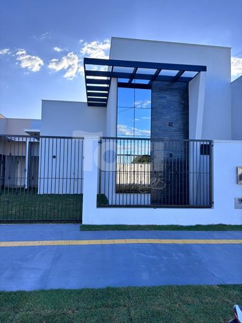 house em Rua das Azaleias, Setor Comercial - Sinop - MT