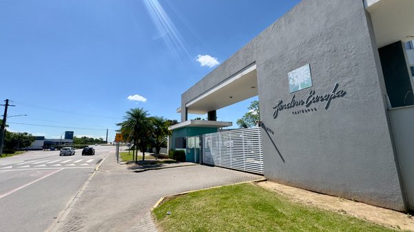 Cômodo Condomínio
