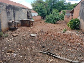 land_lot em Rua Dona Santina, São Luiz - Piracicaba - SP