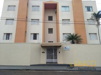 apartment em Rua Juan Lopes, Jardim São João Batista - São Carlos - SP