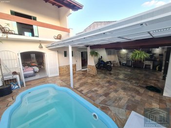 house em Rua Luiza Fernandes Moreira, Jardim Califórnia - Caraguatatuba - SP