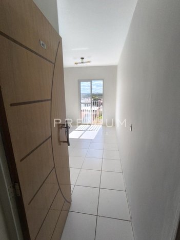apartment em Rua Esmeralda, Jardim Holanda - Uberlândia - MG