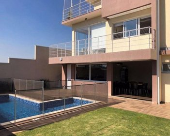 house em Alameda Mário Lago, Moinho Velho - Cotia - SP