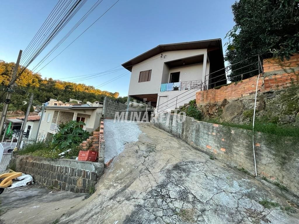 casa-a-venda-3-quartos-2-vagas-92m-das-nacoes-concordia-sc1743629524368yjzmw.jpg