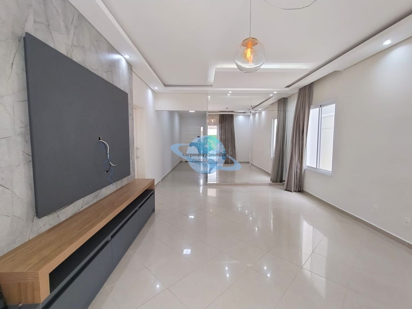 Casa com 260m² | Foto_migracao | 1
