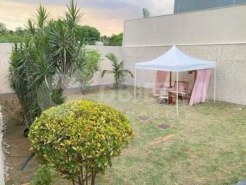 house em Rua Carvalho de Mendonça, Pampulha - Uberlândia - MG