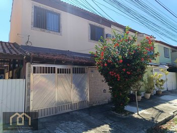 house em Rua Lúcio Alves, Bangu - Rio de Janeiro - RJ