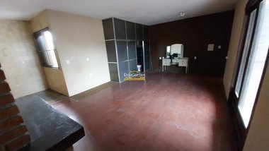 commercial_building em Santos Dumont, Centro - Pelotas - RS