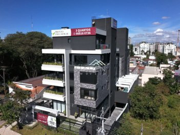 apartment em Rua Fernando Amaro, Cristo Rei - Curitiba - PR