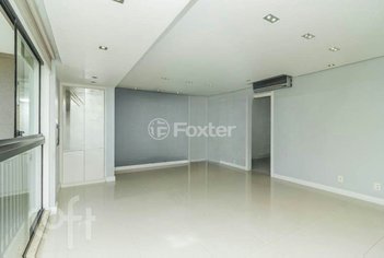 apartment em Avenida Túlio de Rose, Jardim Europa - Porto Alegre - RS