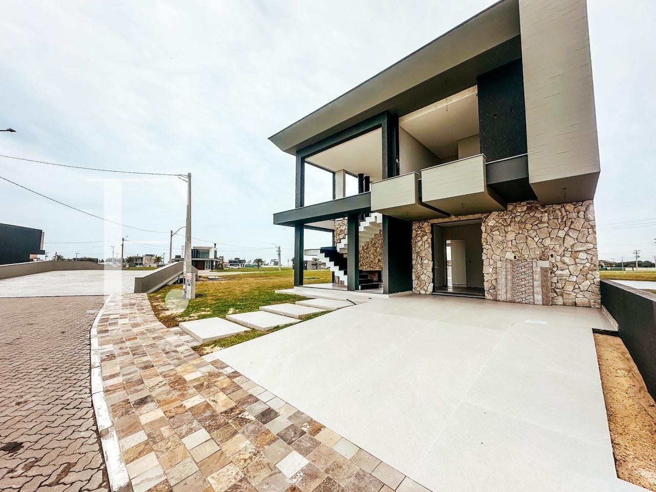 WhatsApp Image 2025-10-17 at 11.17