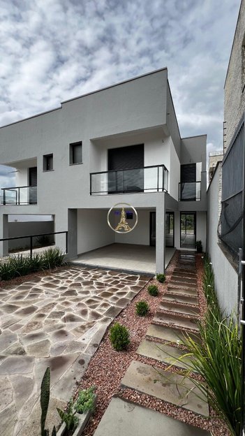 house em Rua Cesare Cambruzzi, Colina Sorriso - Caxias do Sul - RS