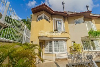 house em Rua Quatorze de Julho, Boa Vista - Porto Alegre - RS