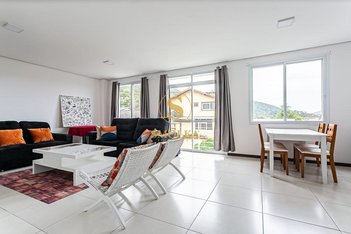 apartment em Rua Laurindo Januário da Silveira, Lagoa da Conceição - Florianópolis - SC