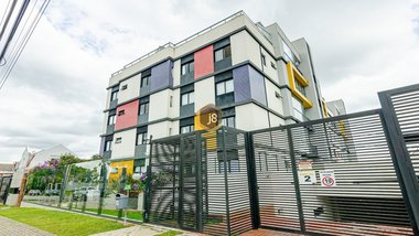 apartment em Rua João Batista Dallarmi, Santo Inácio - Curitiba - PR