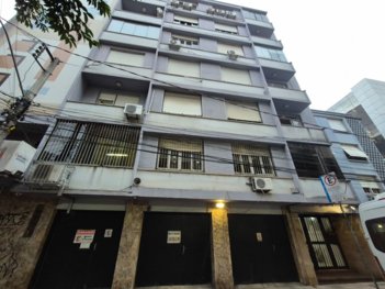 apartment em Travessa Miranda e Castro, Santana - Porto Alegre - RS