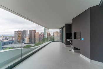 apartment em Avenida Presidente Getúlio Vargas, Água Verde - Curitiba - PR