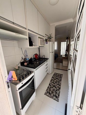 house em Avenida Engenheiro David Monteiro Lino, Jardim Marcondes - Jacareí - SP