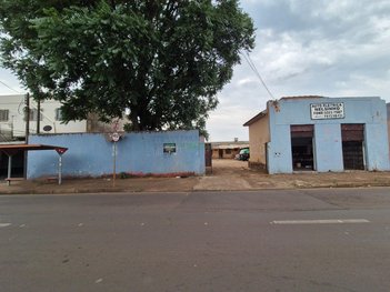 commercial_land_lot em Rua Visconde de Guarapuava, Paulista - Londrina - PR