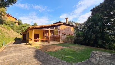 house em Estrada União e Indústria, Itaipava - Petrópolis - RJ