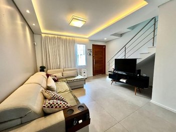 house em Rua das Guabirobas, Igara - Canoas - RS