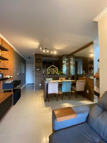 apartment em Rua Pedro Vieira Vidal, Pantanal - Florianópolis - SC