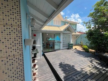 house em Avenida Buriti, Itacorubi - Florianópolis - SC