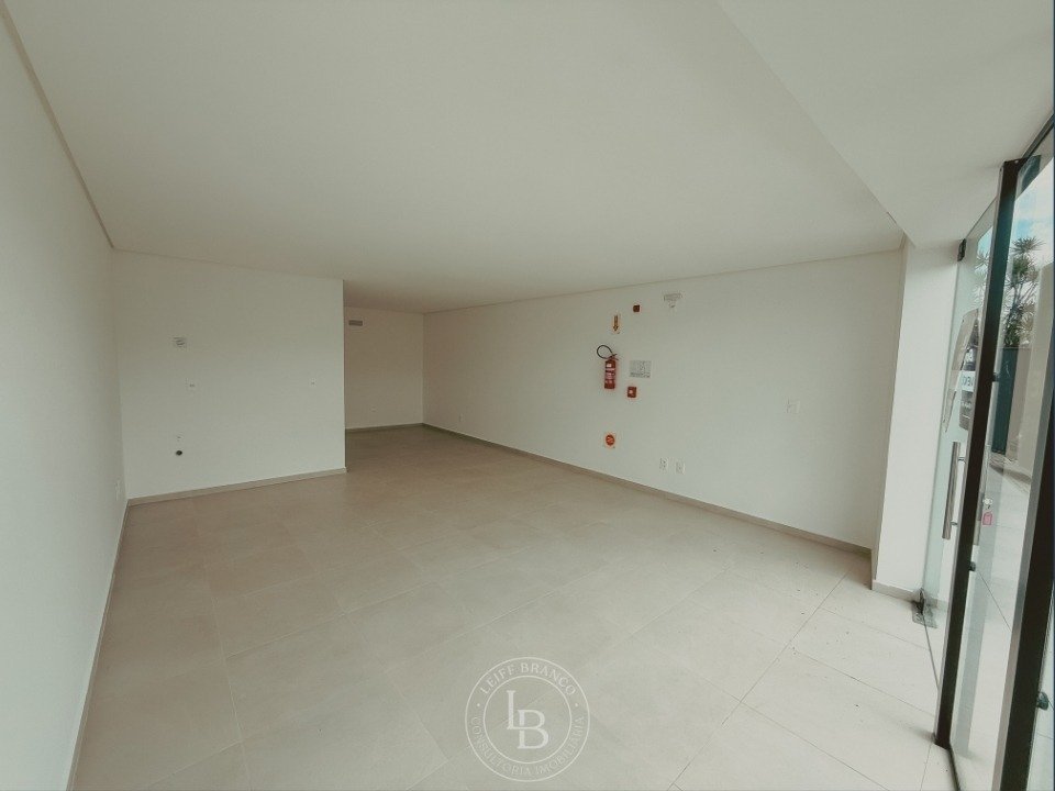 Sala Comercial _ Venda _ Costa Club Residencial _ Costa e Silva _ Joinville _ Santa Catarina