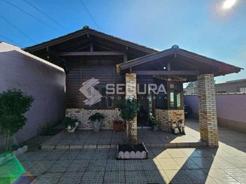 house em Rua Humberto de Campos, Rio Branco - Canoas - RS