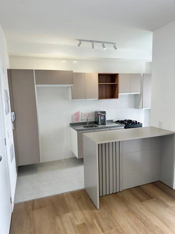 apartment em Avenida Reynaldo de Porcari, Chácaras Saudáveis e Encantadoras - Jundiaí - SP