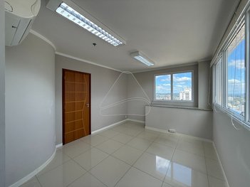 office em Avenida Brasil Oeste, Centro - Passo Fundo - RS