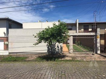 house em Rua Ambrósio Leonardelli, Cinqüentenário - Caxias do Sul - RS