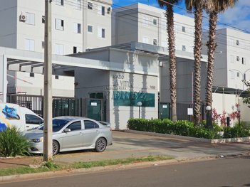 apartment em Rua Olympio Theodoro, Colinas - Londrina - PR