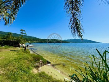 house em Servidão Kairós, Lagoa da Conceição - Florianópolis - SC