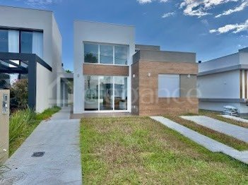 house em Rua Rio Camisas, Centro - Xangri-Lá - RS