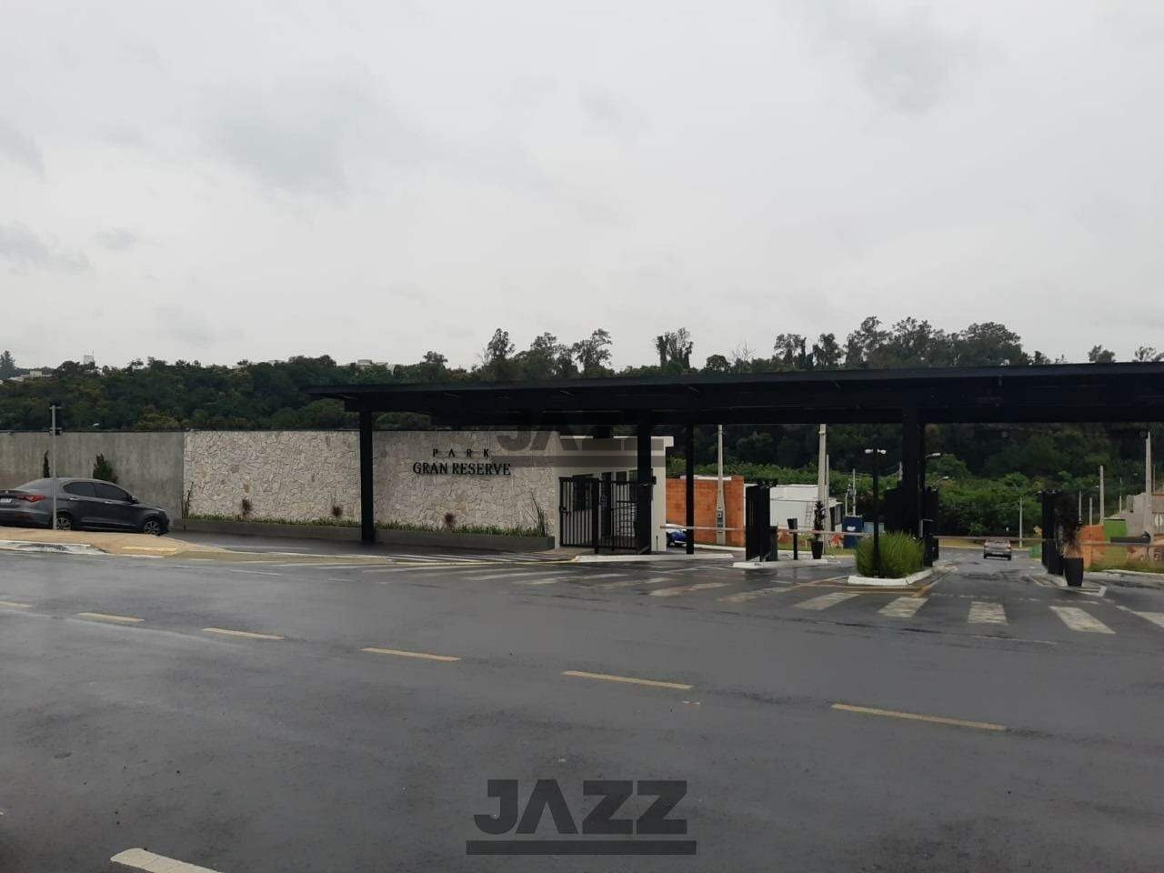 WhatsApp Image 2025-10-07 at 16.37